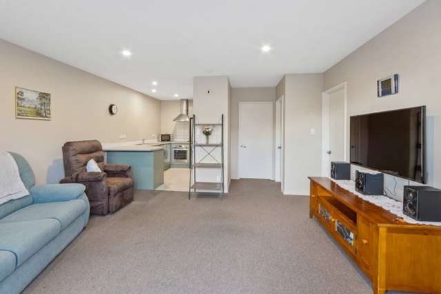 7/52B Pannell Avenue Wainoni_4