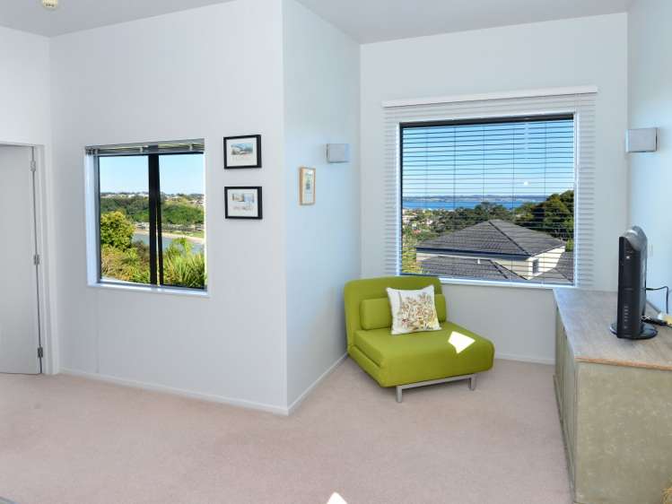 44 Beauvoir Avenue Matakatia_4