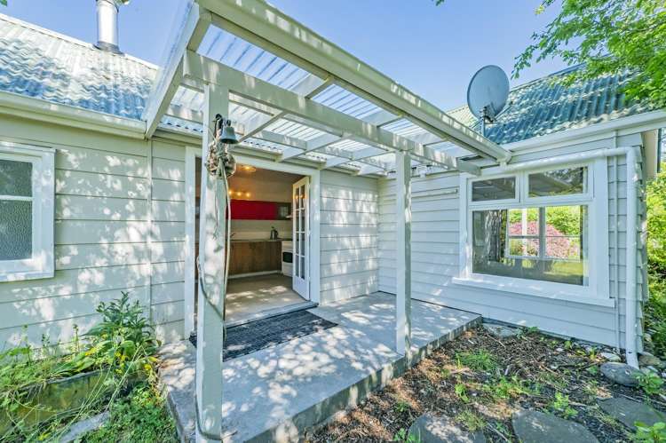 4 Farr Street Glentunnel_13