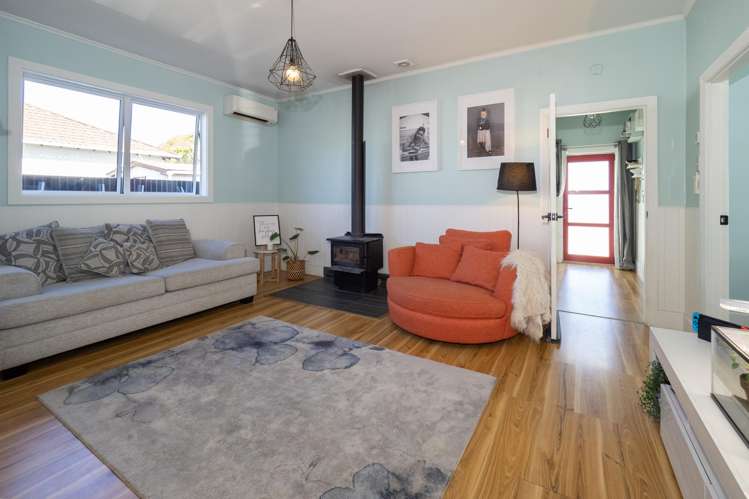 71 Beach Road_0