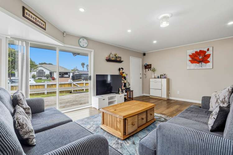 1/7 Nakhle Place The Gardens_2