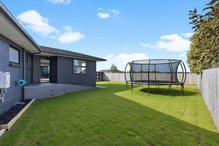 121 Baverstock Road Nawton_22