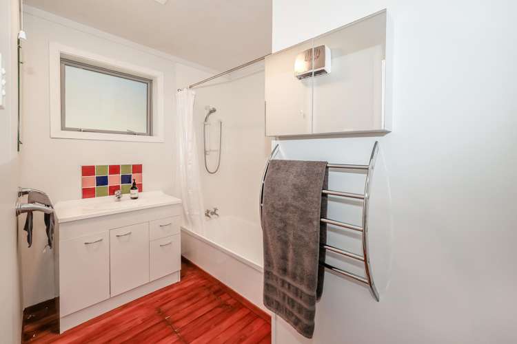 17 Wakari Road Halfway Bush_15