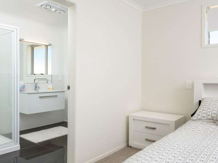 3 Seashell Drive Papamoa_8