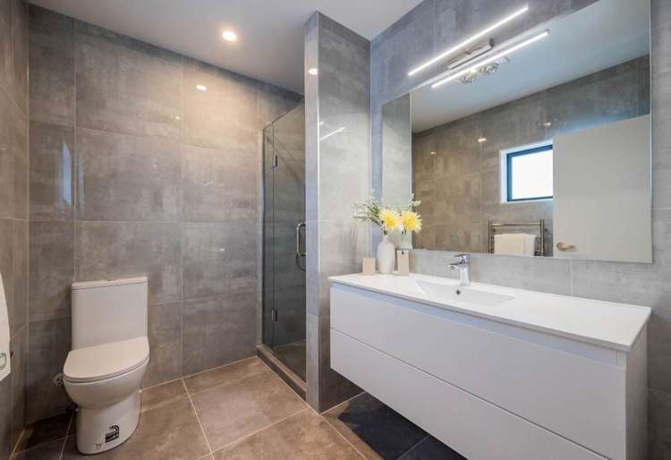 4/5 Marsh Avenue Forrest Hill_10