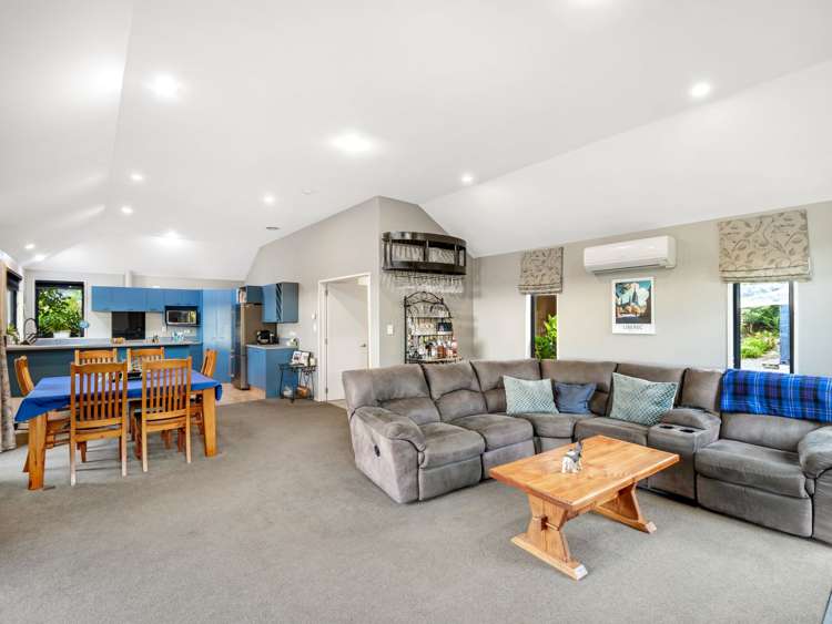 31 Kellaway Terrace Waikari_17