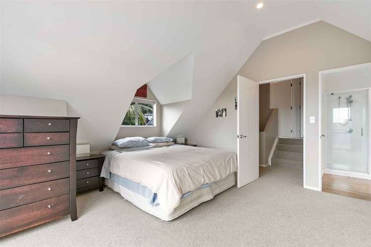 2/19 Pemberton Avenue Bayview_9