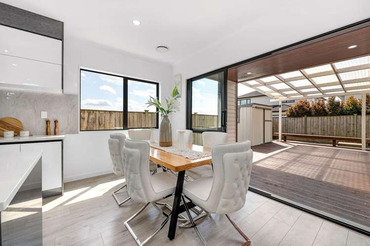 73 Hughs Way Flat Bush_10