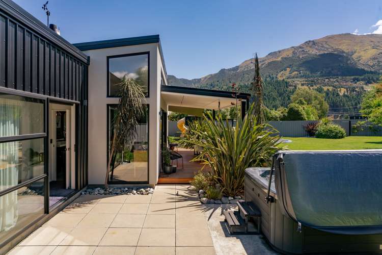 21 Hewson Crescent Lake Hawea_20