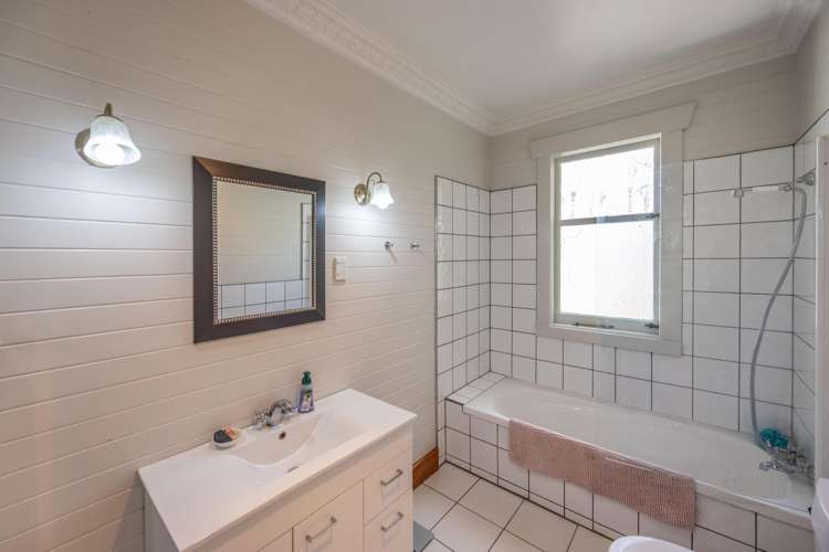 1071 Lockwood Road Kairanga_12