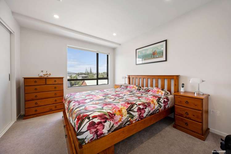 6/35 Centreway Road Orewa_6