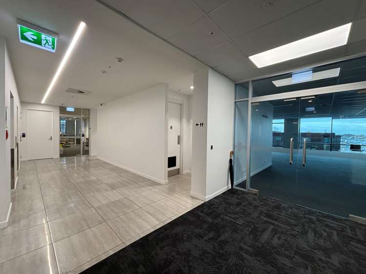351 Lincoln Road Addington_1