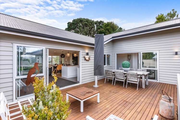 22 Outlook Road Greenhithe_15