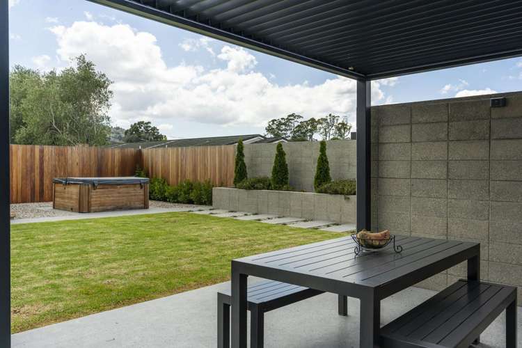 5 Bernard Street Avenues_27