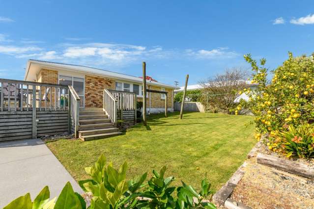 31 Linton Crescent Matua_1