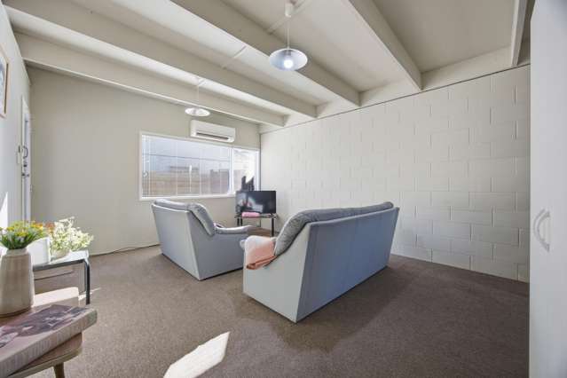 3/5 Keeling Road Henderson_4