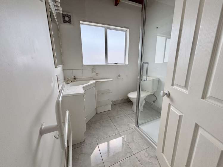 61A Rathgar Road Henderson_3