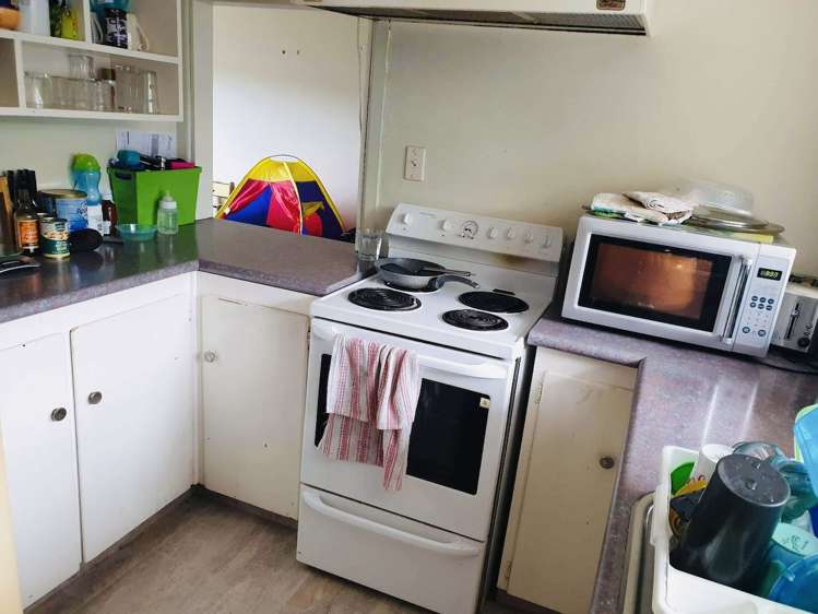 2/27a Campbell Road Royal Oak_9