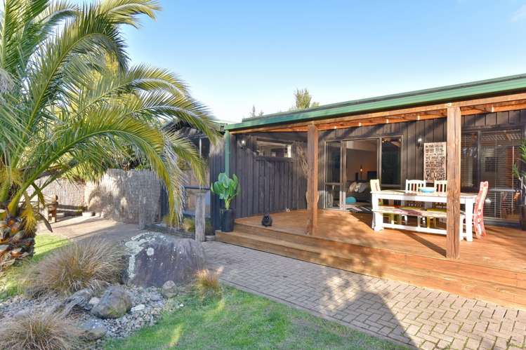 7 Geisha Road Waikuku_21