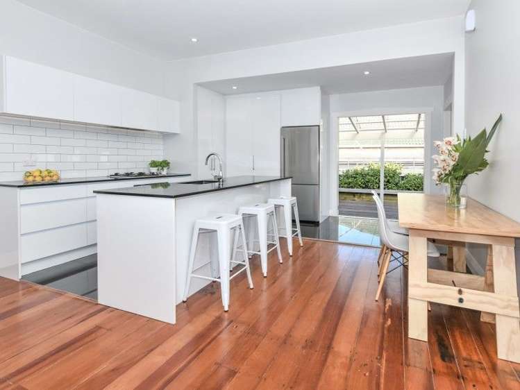 1012 Great North Road Point Chevalier_2