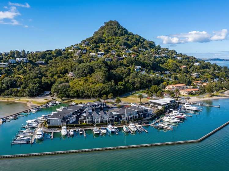 1-5 The Marina Tairua_10