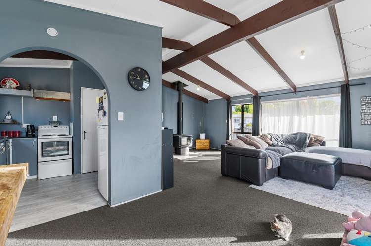 4 Cypress Place Owhata_4