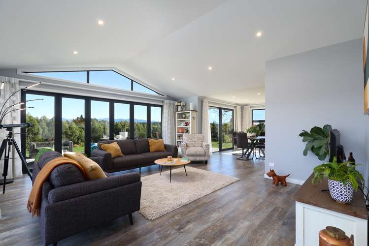 77 Galeo Road Redwood Valley_3