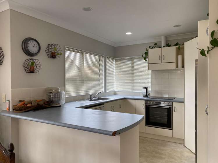 1/11 Pat Oconnor Place Manurewa_6