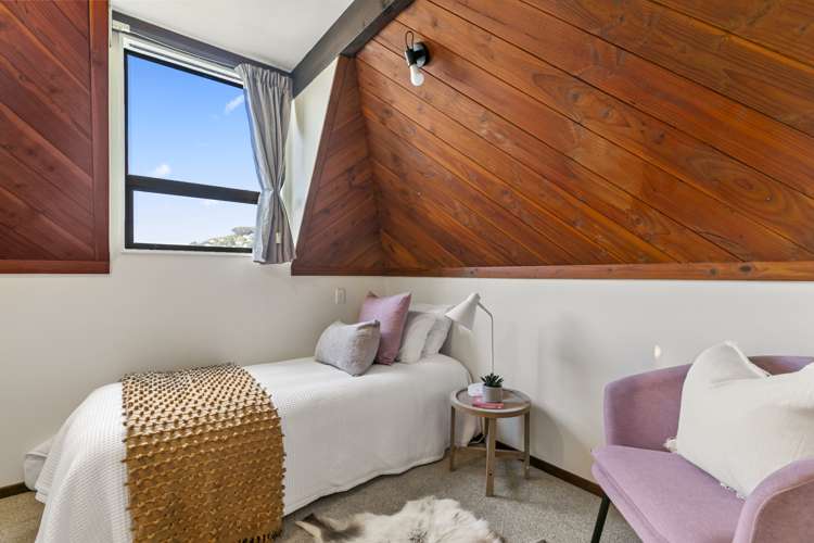 14 Cassis Place Crofton Downs_10