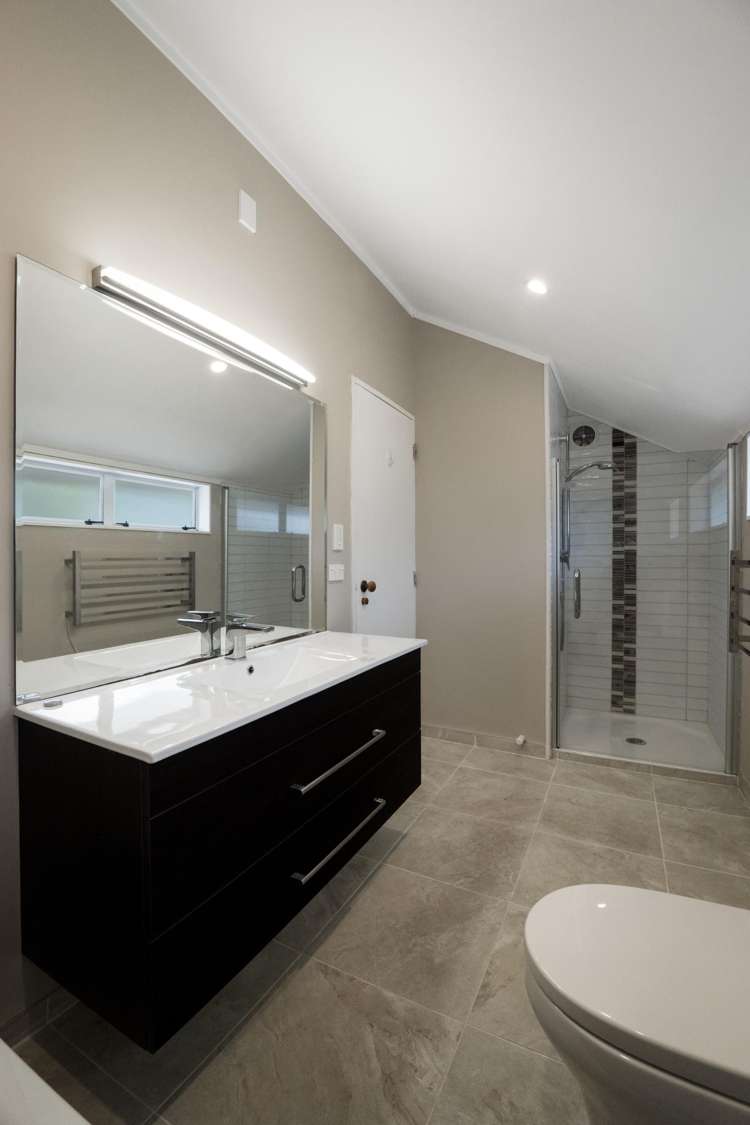 200 Reservoir Road Thames_10