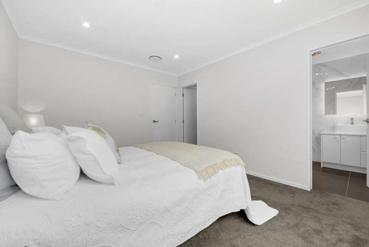 38 Lime Hill Rise Flat Bush_19