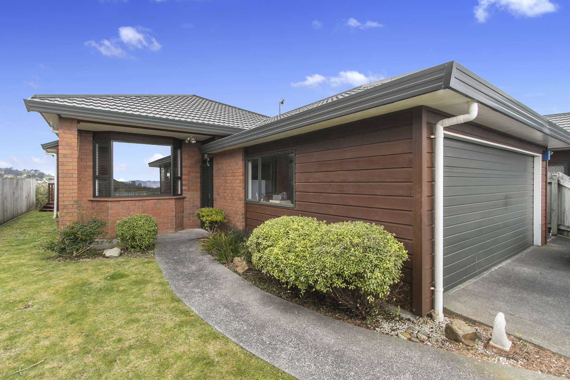 2/7 Banksia Grove Maungaraki_0