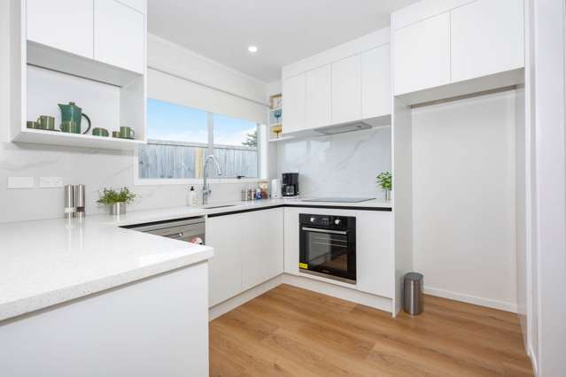 2/55 Tabitha Crescent Henderson_4