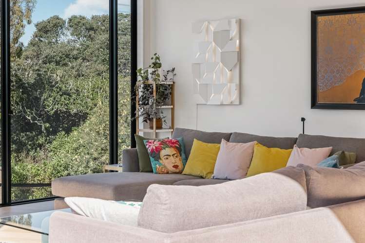 10 Lister Street Point Chevalier_13