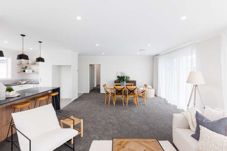 52 Peppertree Glade Kelvin Grove_7