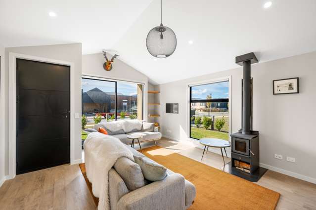 25 Gladbrook Street Wanaka_4