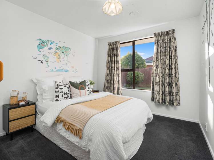 1/18 Dumfries Drive Hei Hei_11