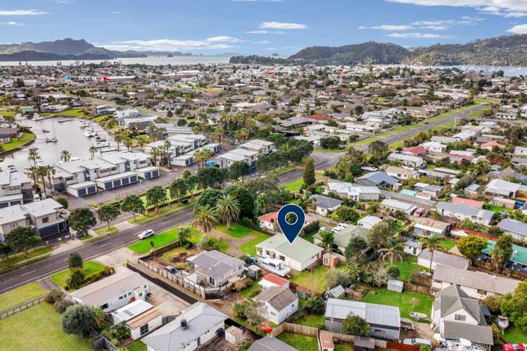 56 South East Highway Whitianga_11