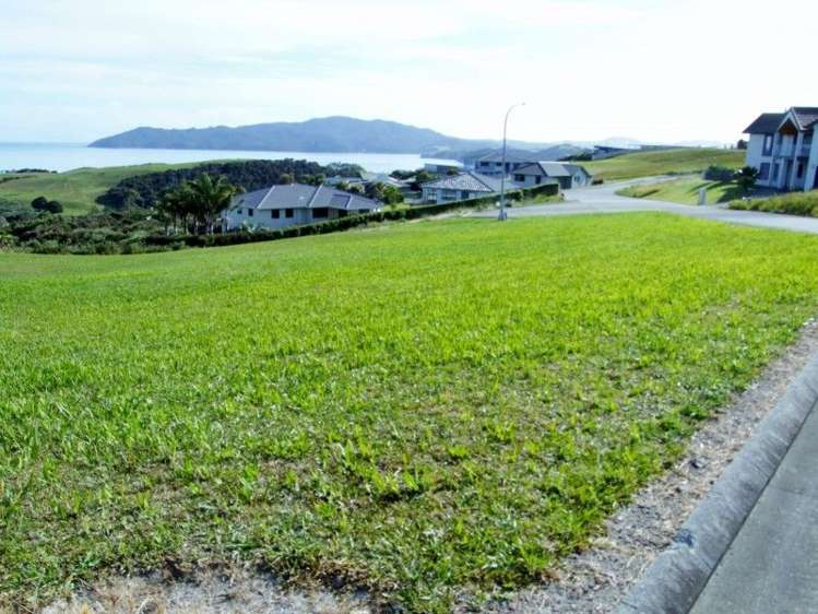 32 Eagles Way Cable Bay_0