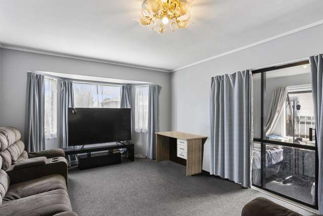 127 Maplesden Drive Clendon Park_4