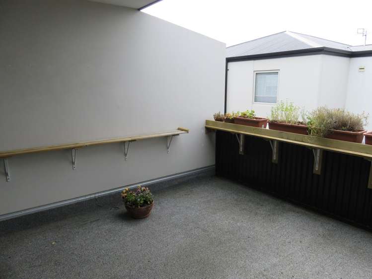 7/114 Nursery Rd Phillipstown_11