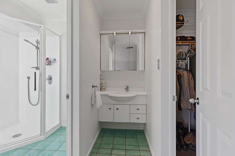 54 Corinth Grove Papamoa_13