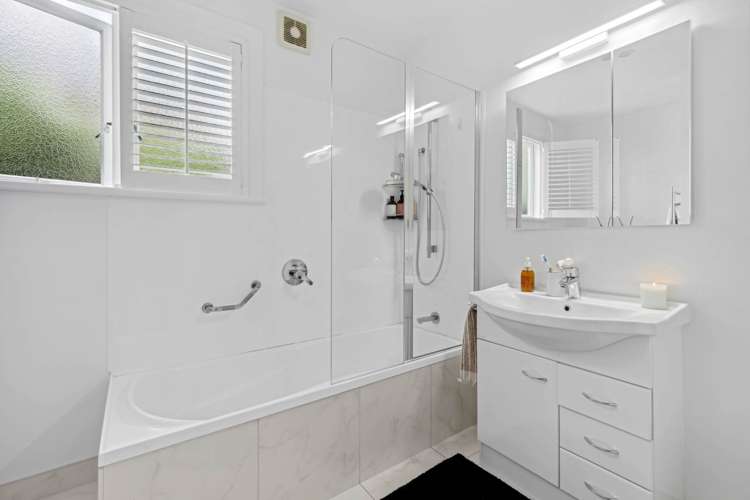 7a North Avenue Narrow Neck_17