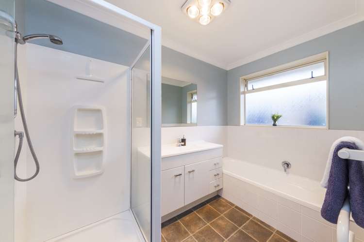 21 Walnut Grove Kelvin Grove_14