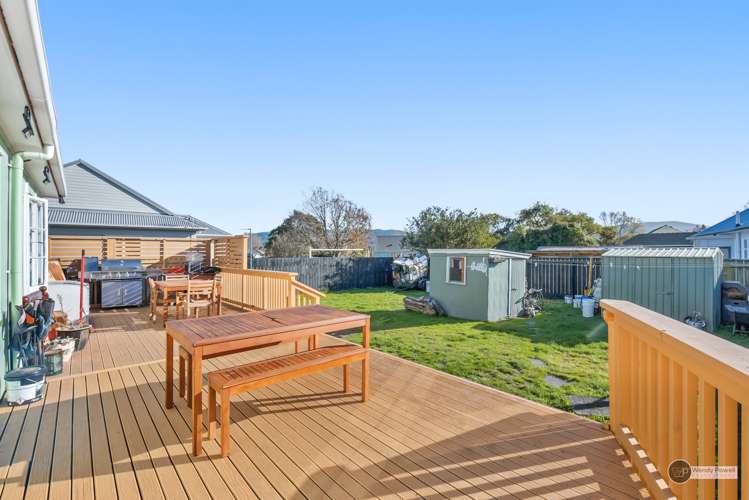 109 Waddington Drive Naenae_11