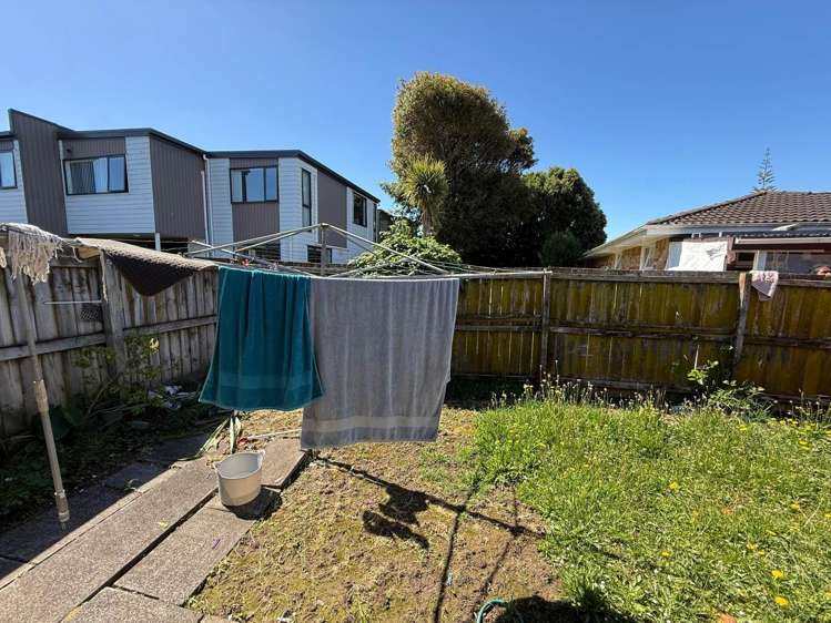2/8 Hooker Place Papatoetoe_7