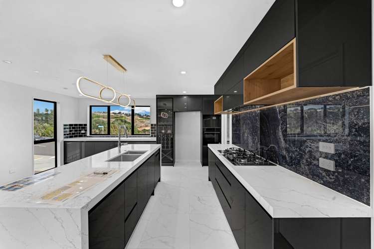 140 McQuoids Road Flat Bush_10