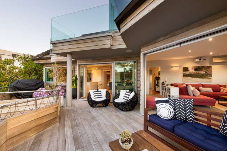 12 Whitby Crescent Mairangi Bay_6