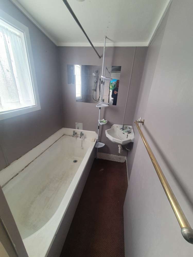 70 Blake Street Waitara_1