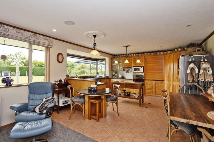 39 Spence Avenue Otatara_9